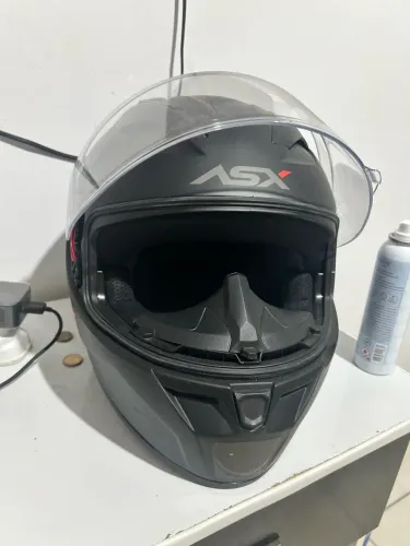 N58 capacete novo