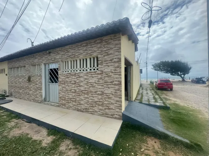 Imóvel para venda possui 72 metros quadrados com 3 quartos em Caponga - Cascavel - CE