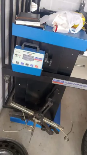 Oficina mecânica auto center 