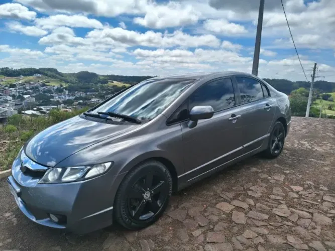 Honda Civic Sedan LXS 1.8/1.8 Flex 16V Mec. 4P 2010
