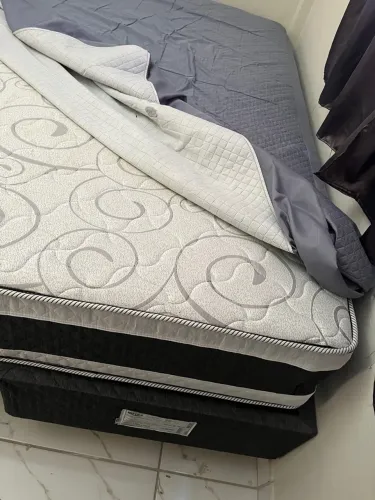 Vendo cama Box king