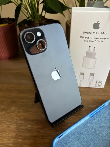 iphone 15 128GB. Saúde bateria 90%. Todo original