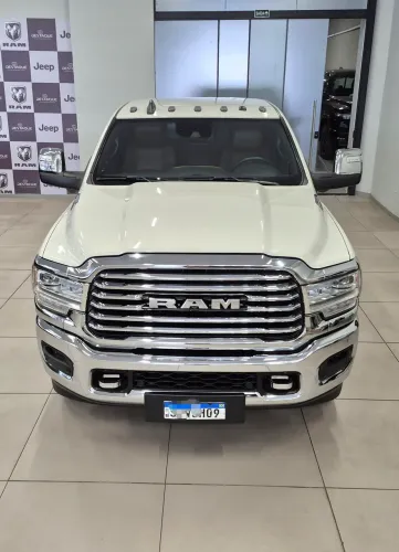 Ram 3500 Limited Longhorn 6.7 TB CD Diesel 2024