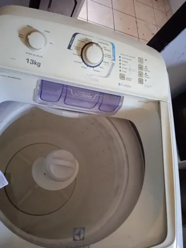 Máquina de lavar 13Kg Electrolux