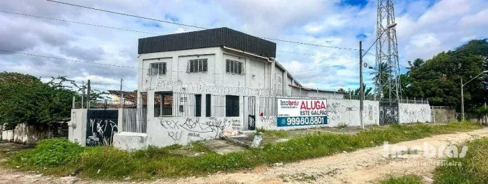 Galpão para alugar, 850 m² por R$ 8.500,00/mês - Messejana - Fortaleza/CE