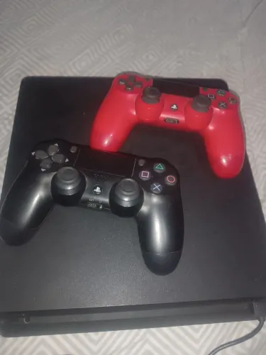 PS4 SLIM (1T)