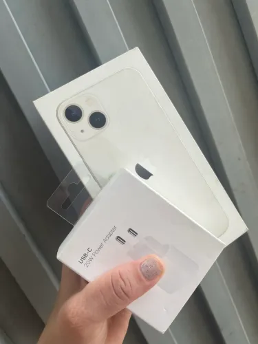 iPhone 13 128 GB 2 meses de uso