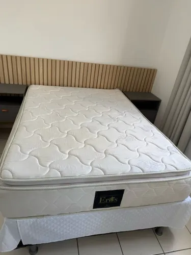 Cama box com colchão