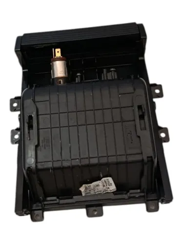 Acabamento Central Porta Usb Tomada Hyundai Hb20 2014 A 2019