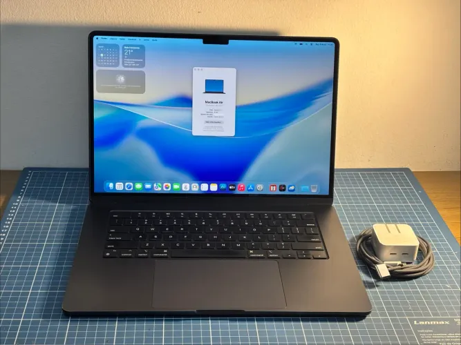 MacBook Air M2 2023 15 Polegadas 8/256GB