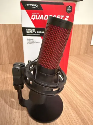 Microfone HyperX QuadCast 2 - NOVO, NUNCA USADO
