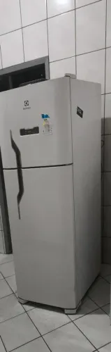 Geladeira Frost Free Electrolux DFN41