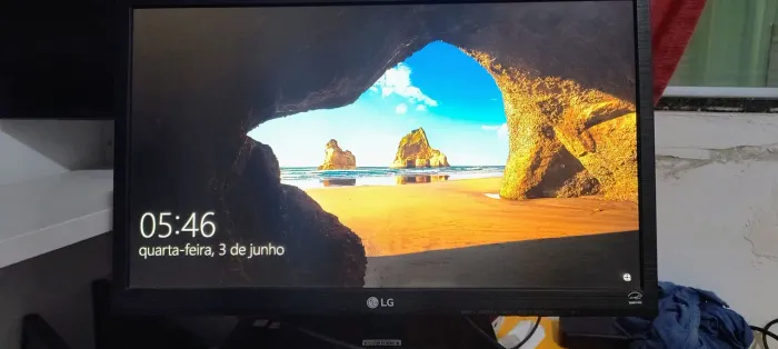 Monitor lg 22 polegadas
