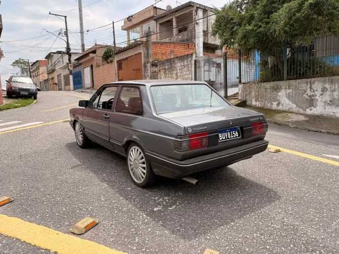 Volkswagen Voyage GL/ Special 1.6/ 1.8 (álcool) 1989