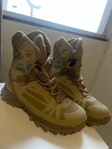 Bota Coturno Guartelá Attack 3 Pro Dry Desert impermeável 