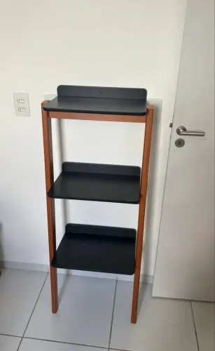 Vendo estante em MDF