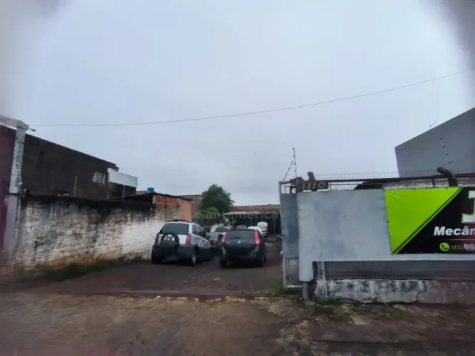 Terreno à venda com 415m² no Centro de Londrina