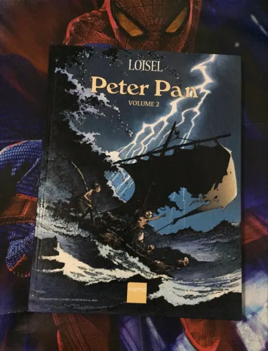 HQ PETER PAN VOL.2