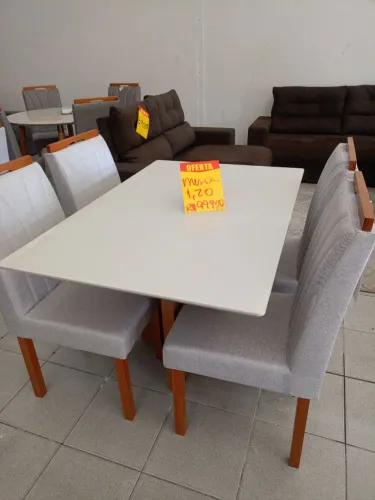 Mesa madeira maciça com tampo de vidro