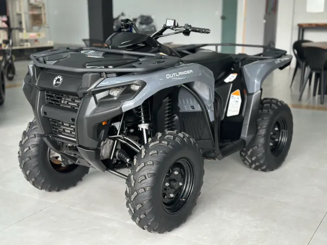 Quadriciclo Can-am outlander 650 2025