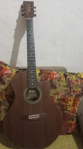 Violão rozini