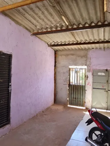 Vende_se meio lote valor 90 mil podendo negociar