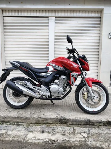 Honda CB TWISTER 250cc 2021