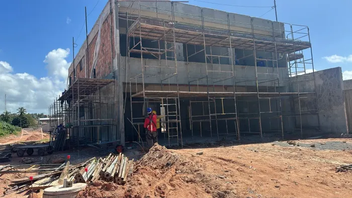 Construindo e reformando mais piso intertravado calçamento