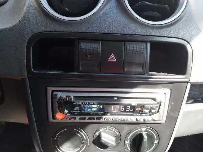 Vende som automotivo funcionando perfeitamente 