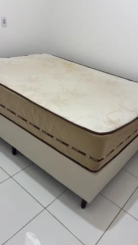 Cama casal box