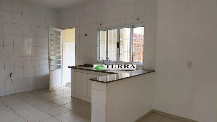 Casa com 3 dormitórios + Edicula + Escritório para alugar, 389 m² por R$ 3.990,00/mês + Ip