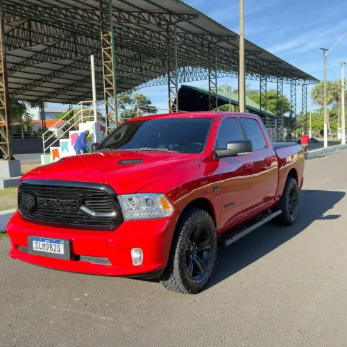 Ram Classic Laramie 5.7 V8 16V Gasolina 4X4 Aut. 2022