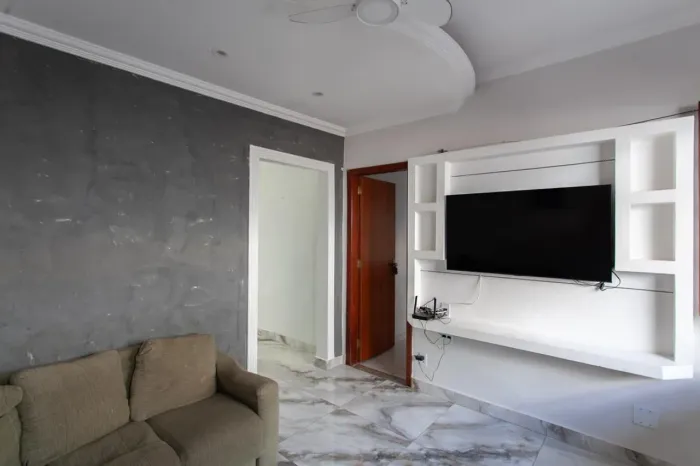 Casa à Venda - Floramar, 3 Quartos, 360 m2