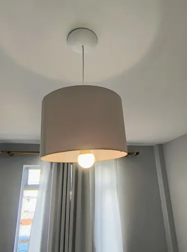 Lustre pendente de tecido linho