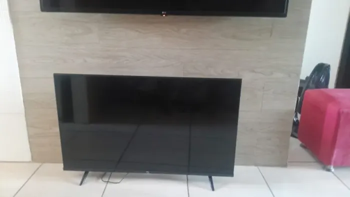 tv smart TLC 43 polegadas