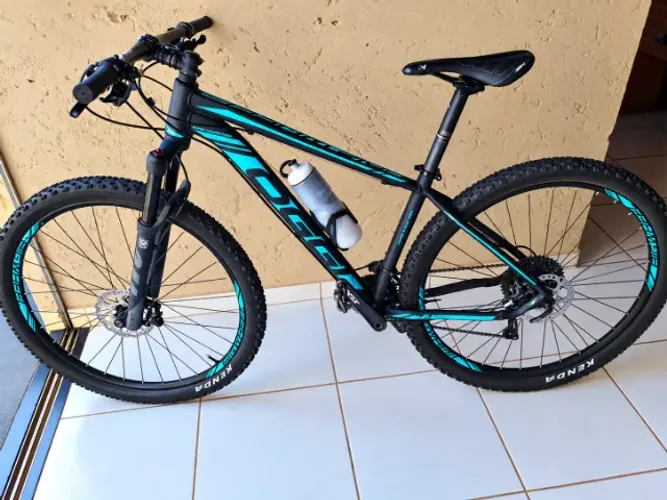 Bike OGGI BIG WHEEL 7.4 ARO 29 - SHIMANO SLX - MANITOU MACHETE - TUBELESS