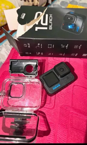 ? GoPro HERO 12 Black - Completa  Vendo GoPro HERO 12 Black novíssima 