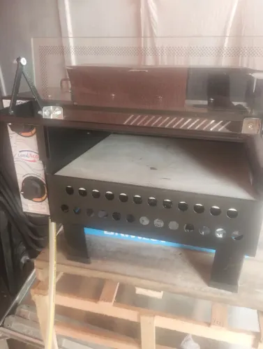 Vende-se forno de pedra refratária Cristal Aço