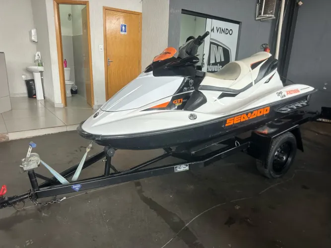JET-SKI  SEA DOO GTI 130 - ANO 2010