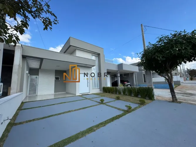 Casa térrea à venda no Condomínio Jardim Guaruja na cidade de Salto/SP!