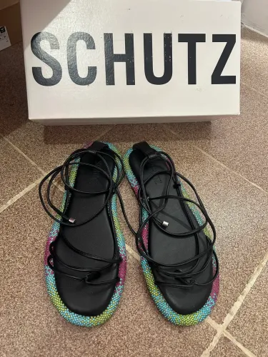 Rasteira Schutz