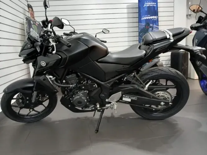 MT03 26/27 - Alexandre Yamaha