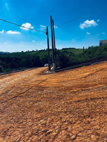A 4 km da represa, terrenos prontos para construir e aproveitar o melhor da vida!