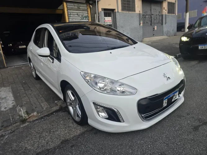 Peugeot 308 Allure 2.0 Flex 16V 5P Aut. 2015