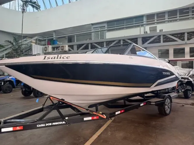 Ventura V195 Crossover 2025