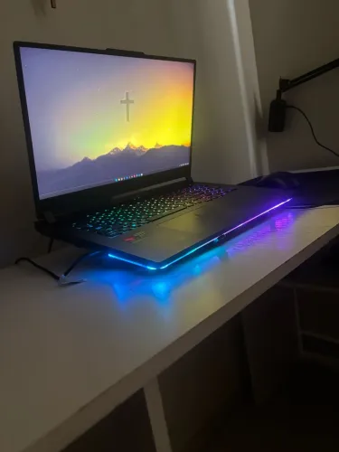 ASUS ROG Strix G17 - RTX 4070 / Ryzen 9 / 32GB / QHD 240Hz