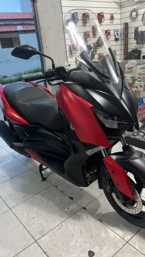 Vendo xmax 250 2022 ipva pago