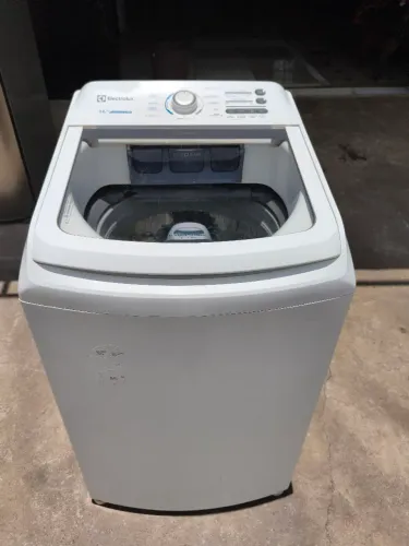 Máquina de lavar 14kg Electrolux
