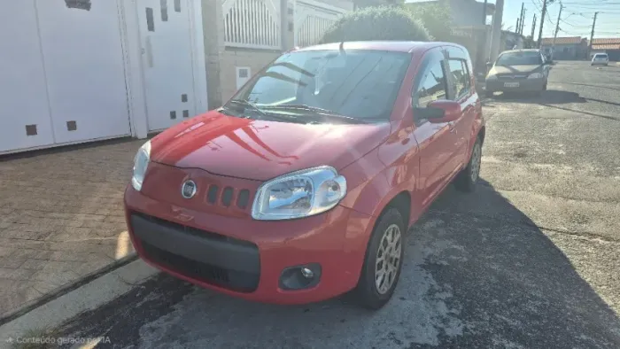 Fiat Uno Vivace Celeb. 1.0 EVO F.flex 8V 5P 2013