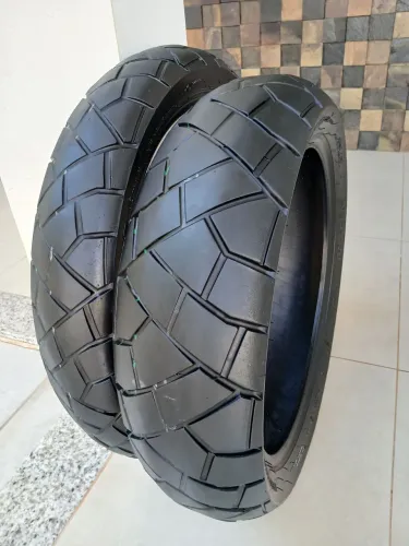Pneus cb500x ( par)